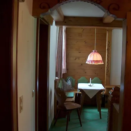 Hotel-garni Felsenhof Hotel Lech am Arlberg